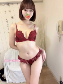 #日本外送 加恋163.D.50.23歲 新人✨皮膚白皙細緻，服務貼心耐心 1h40000